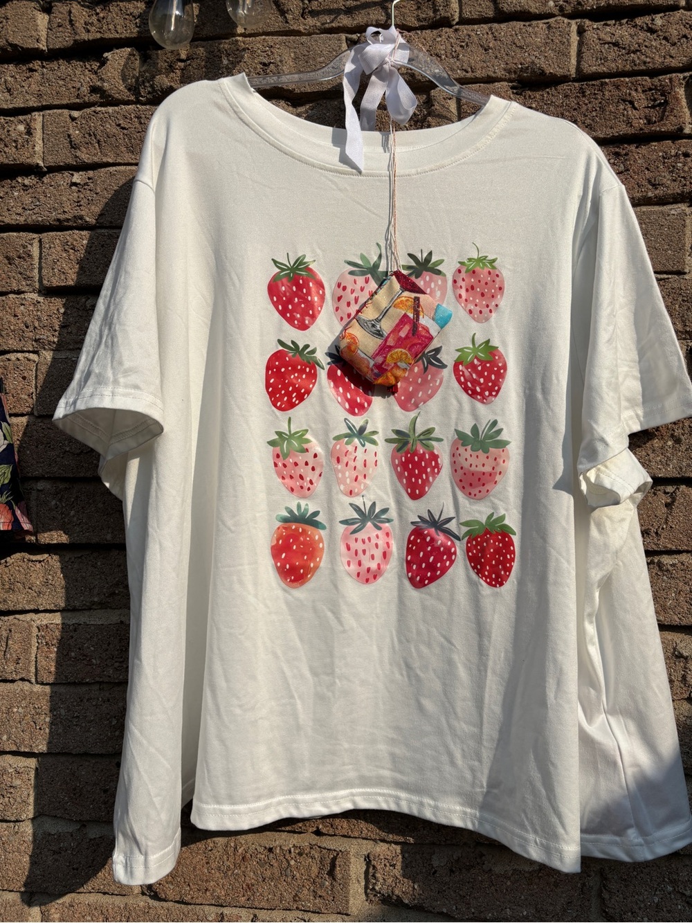 Strawberry Festival! 🍓🍓🍓Graphic Tee! With special treats by Poetry Pantry! 📝